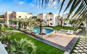 Calma - Holiday Villas